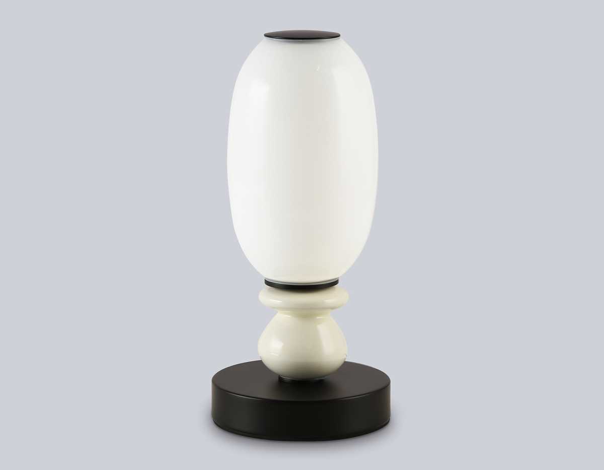 Настольная лампа Ambrella Light HIGH LIGHT LH53154