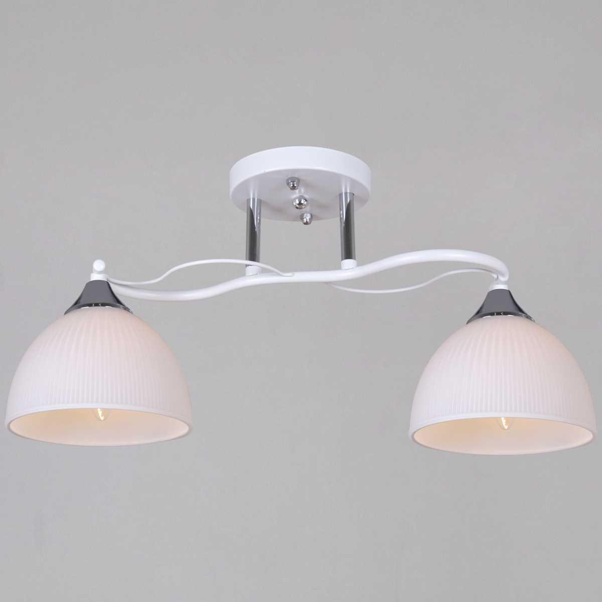 Потолочная люстра Reluce 85460-0.3-02 WH+CR