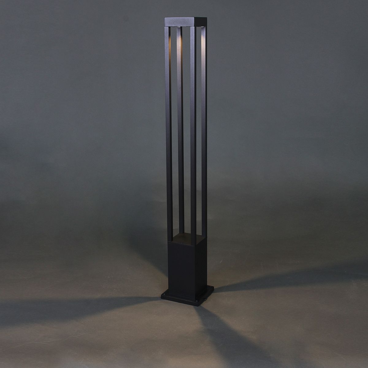 Ландшафтный светодиодный светильник Reluce 09960-0.7-001JH 1,0M LED7W BK RLOS