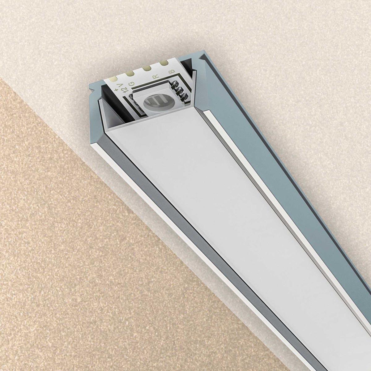 Светодиодная лента OGM 7,2W/m 30LED/m 5050SMD разноцветная 5M LSE-159