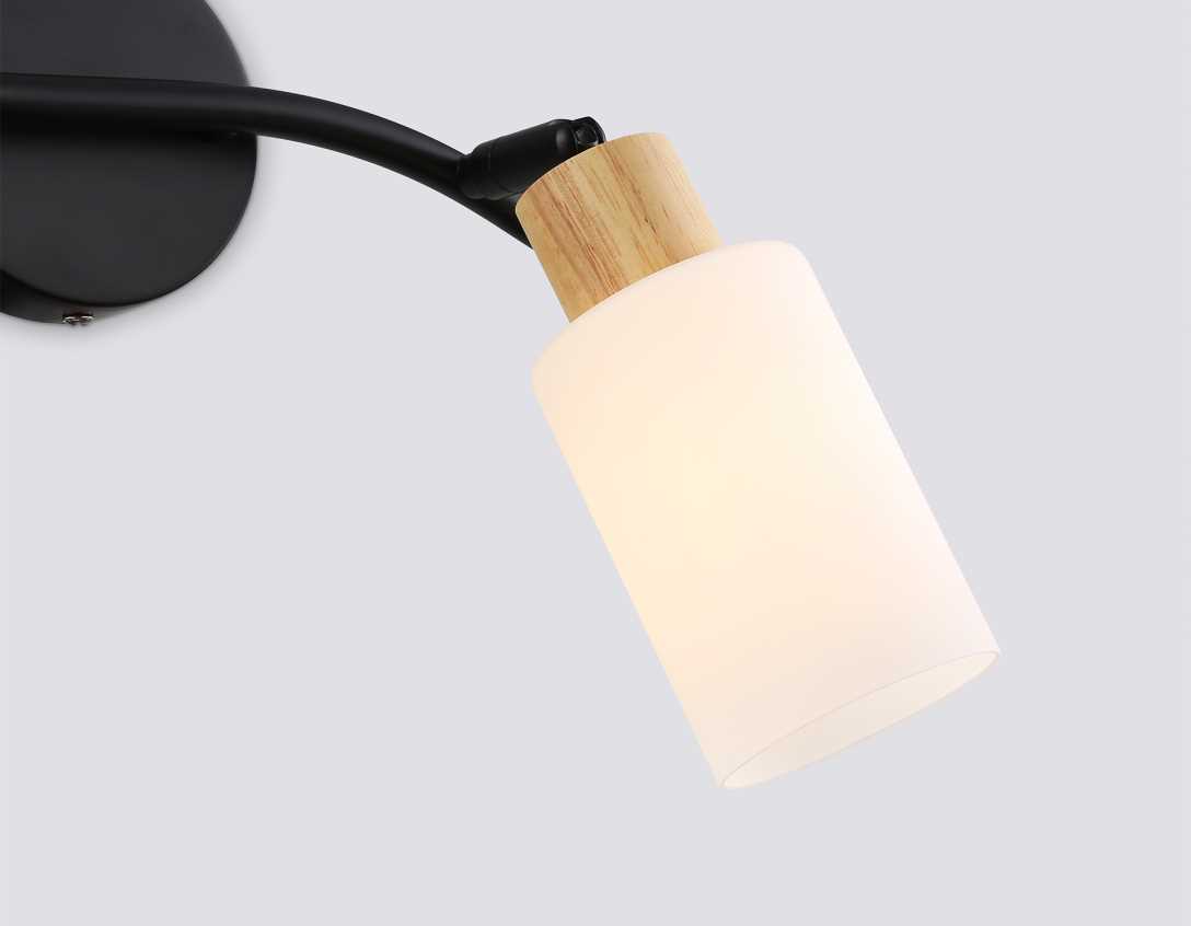 Настенно-потолочный спот Ambrella light TRADITIONAL TR8721