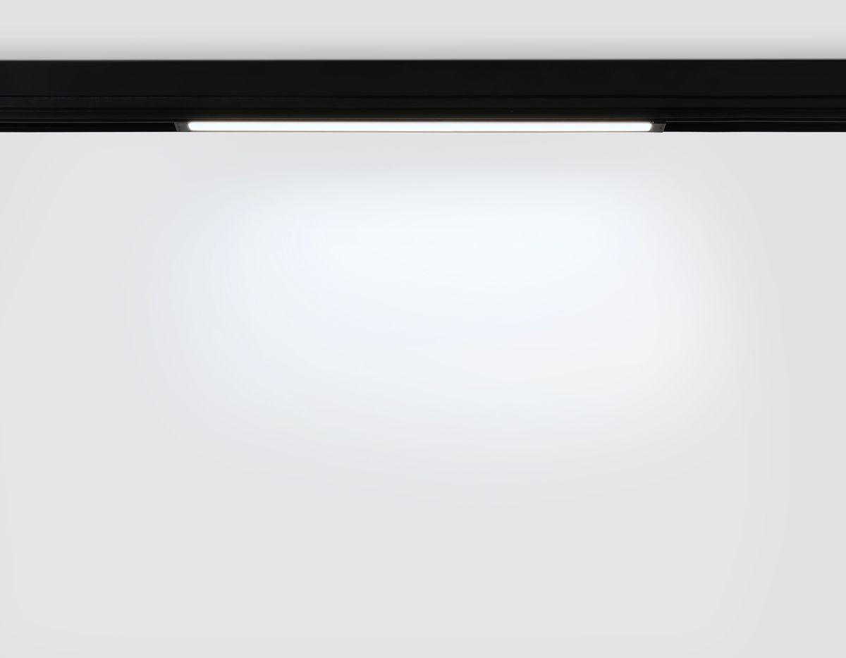 Трековый светодиодный светильник Ambrella Light Track System Magnetic 220V GL1282