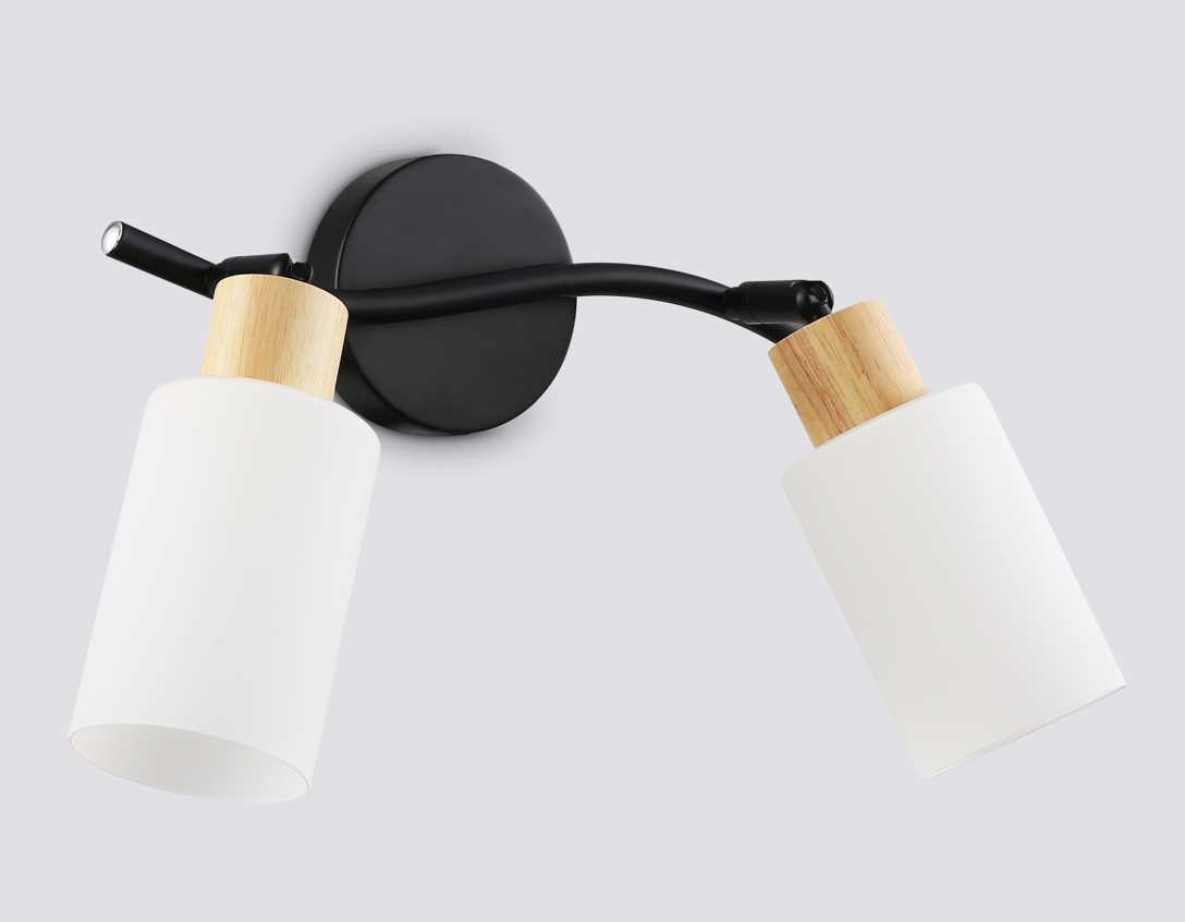 Настенно-потолочный спот Ambrella light TRADITIONAL TR8721