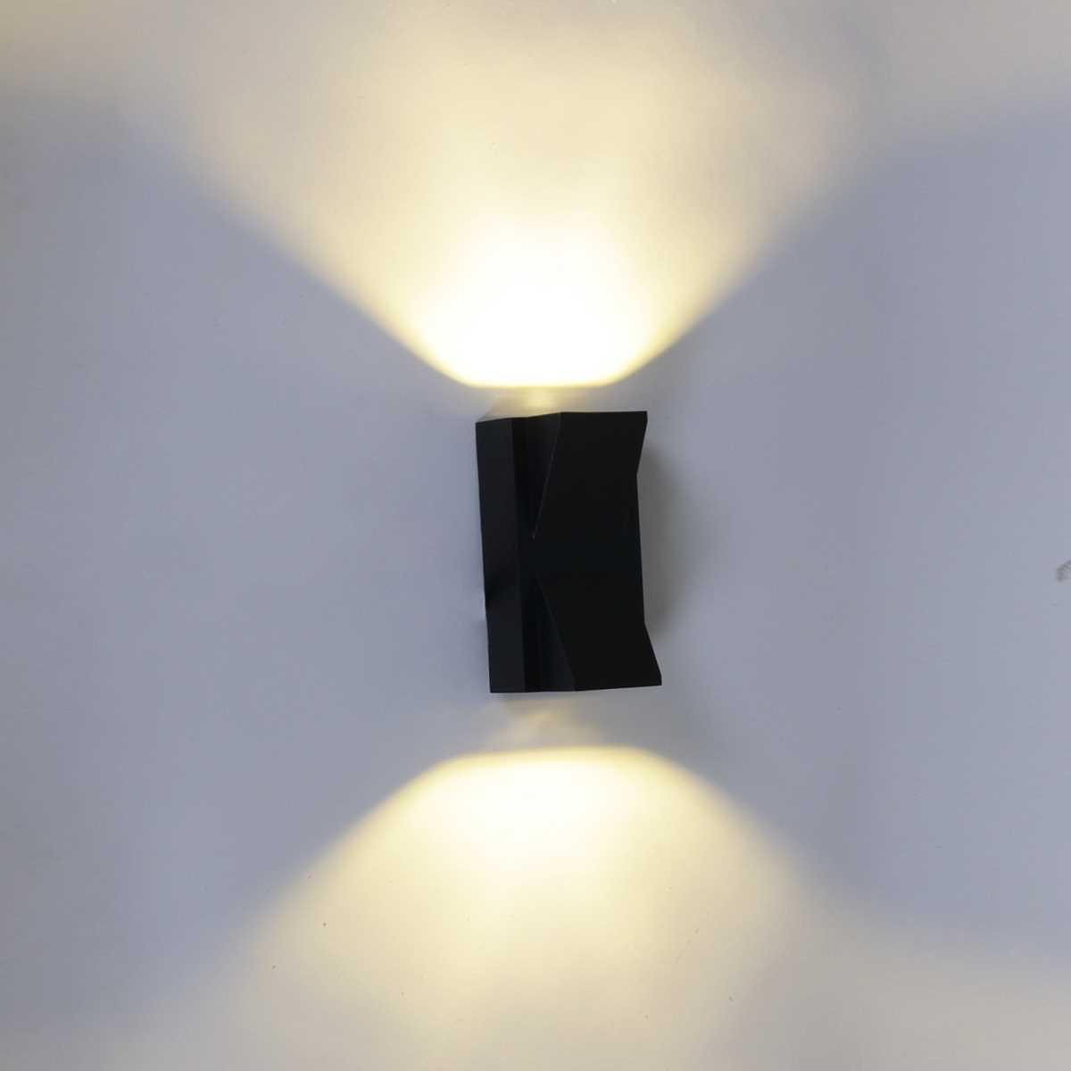 Настенный светильник Reluce 86689-9.2-002KT LED2*5W BK