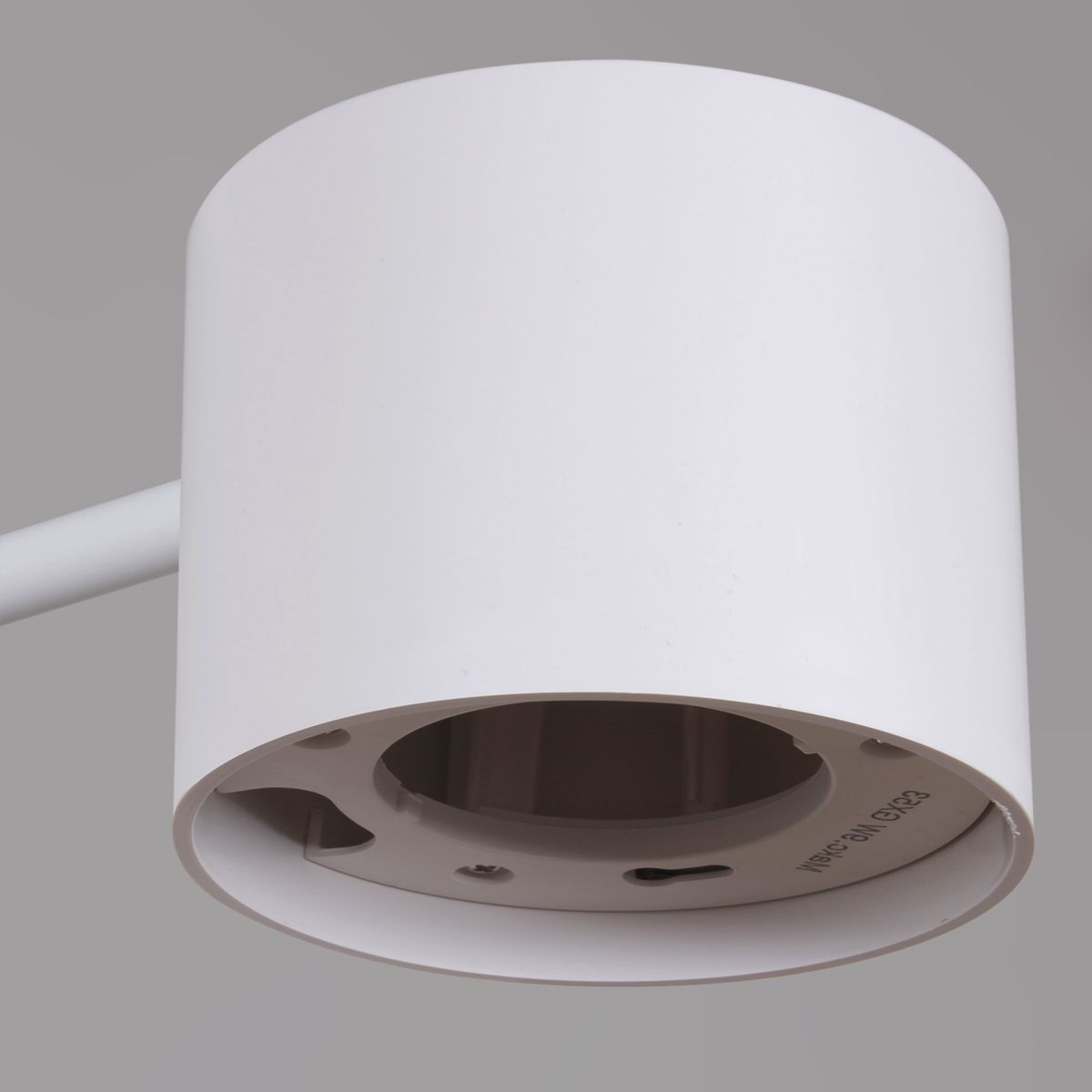 Потолочная люстра Reluce 47206-0.3-06WT