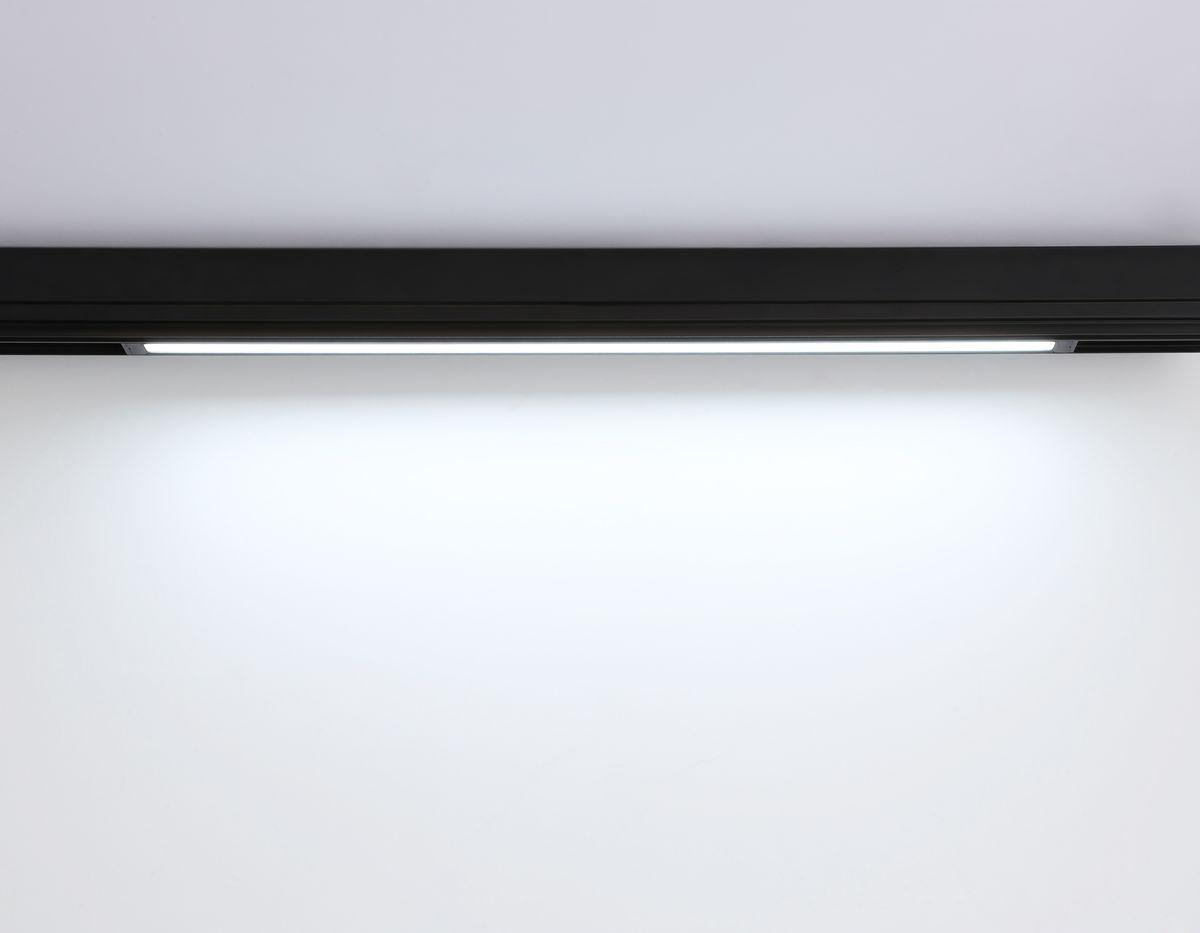 Трековый светодиодный светильник Ambrella Light Track System Magnetic 220V GL1292