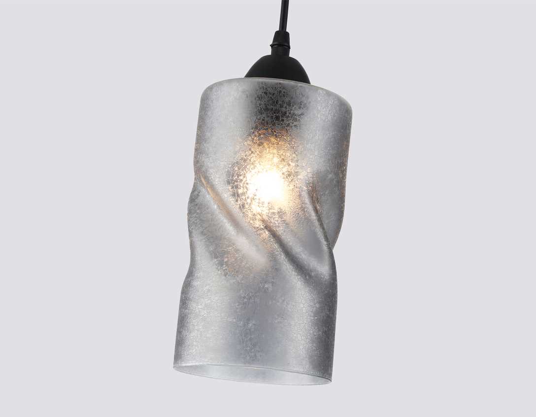Светильник подвесной со стеклянным плафоном Ambrella light Traditional TR3413