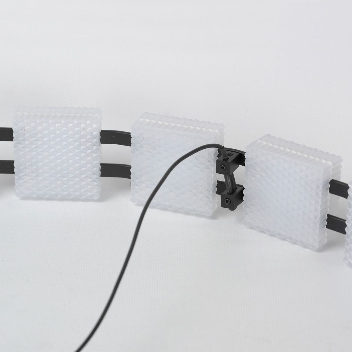 Подвесной светодиодный светильник Lussole Alpine LSP-7258