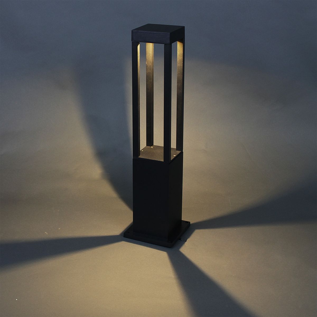 Ландшафтный светодиодный светильник Reluce 09960-0.7-001U 0,6M LED12W BK