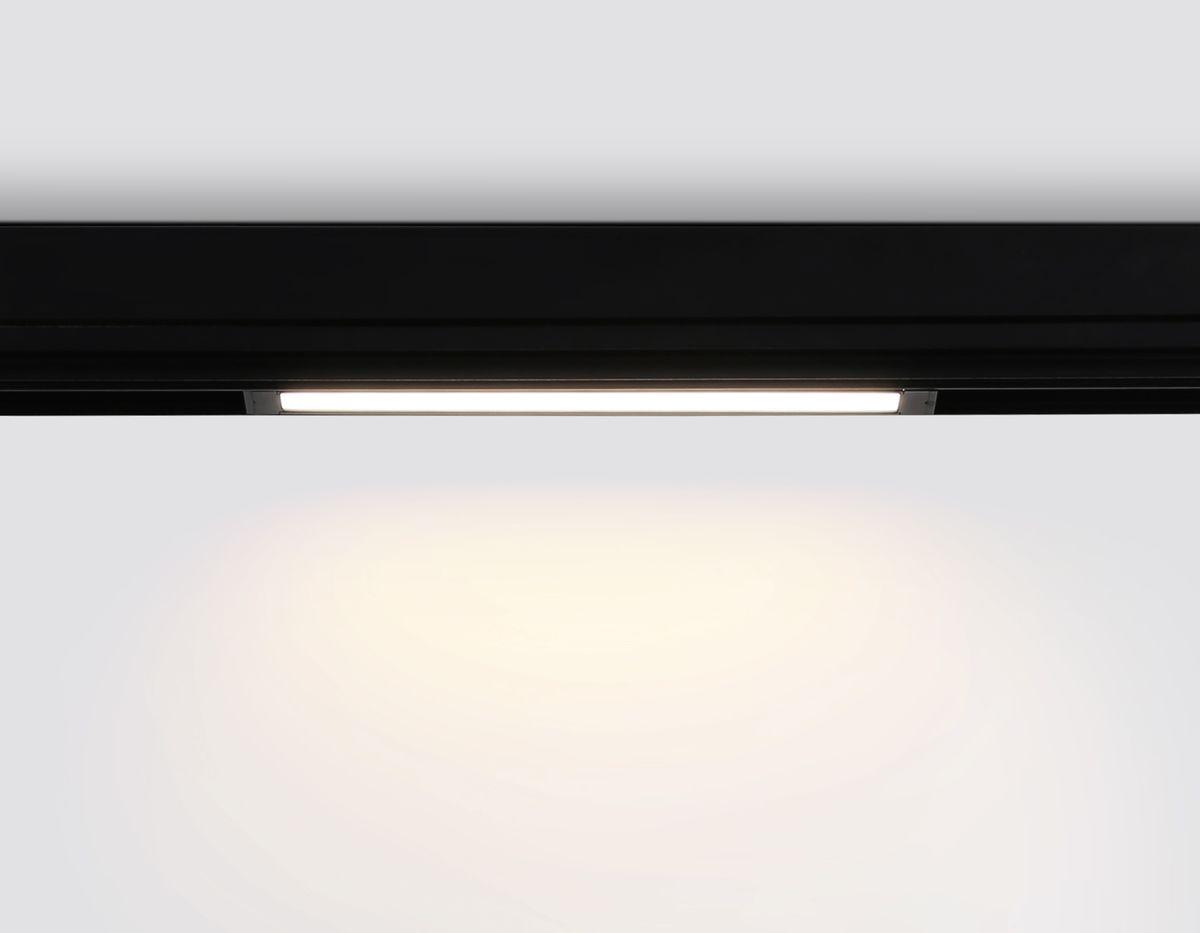 Трековый светодиодный светильник Ambrella Light Track System Magnetic 220V GL1262