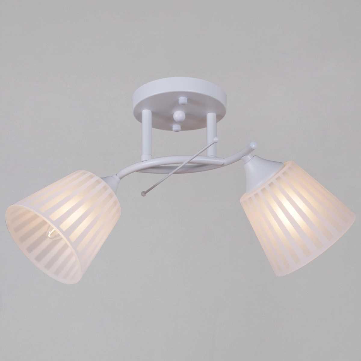 Потолочная люстра Reluce 82460-0.3-02 WH