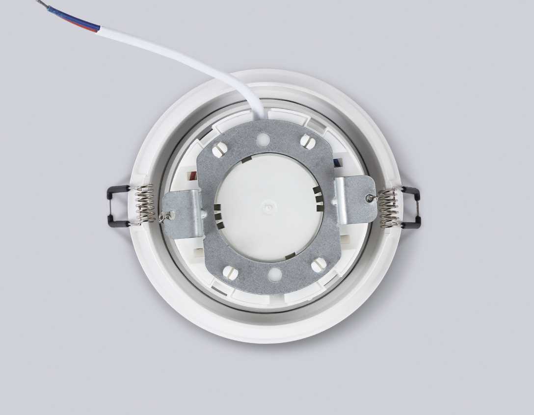 Светильник встраиваемый Ambrella Light TN51822