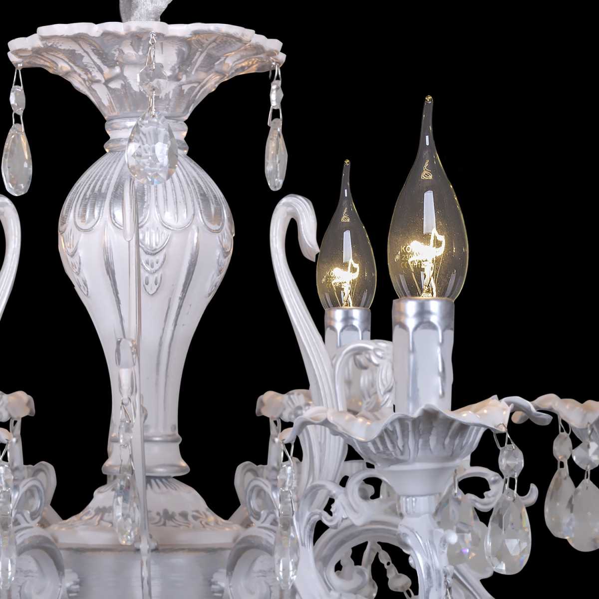 Люстра Reluce 23100-0.3-06 WH+SL