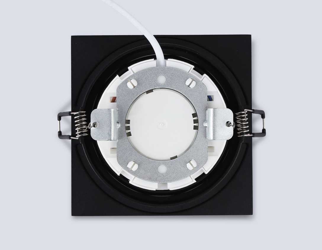 Светильник встраиваемый Ambrella Light TN51804