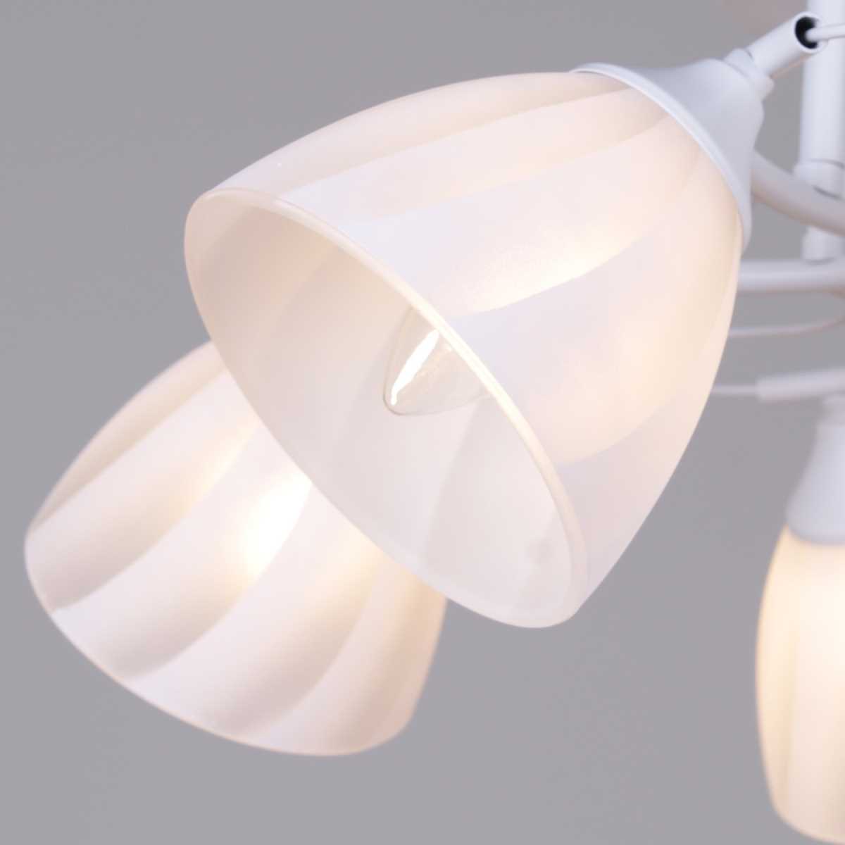 Потолочная люстра Reluce 62560-0.3-05 WH