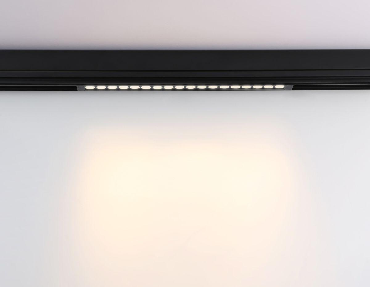 Трековый светодиодный светильник Ambrella Light Track System Magnetic 220V GL1314
