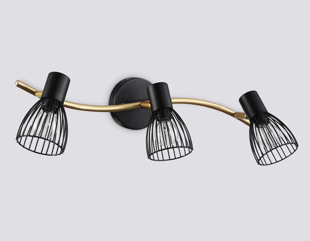 Настенно-потолочный спот Ambrella light TRADITIONAL TR8661