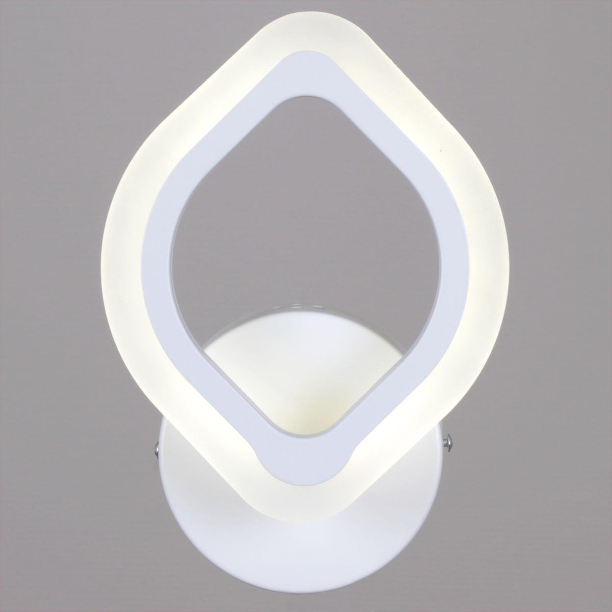 Бра Reluce 02301-0.2-01 WH