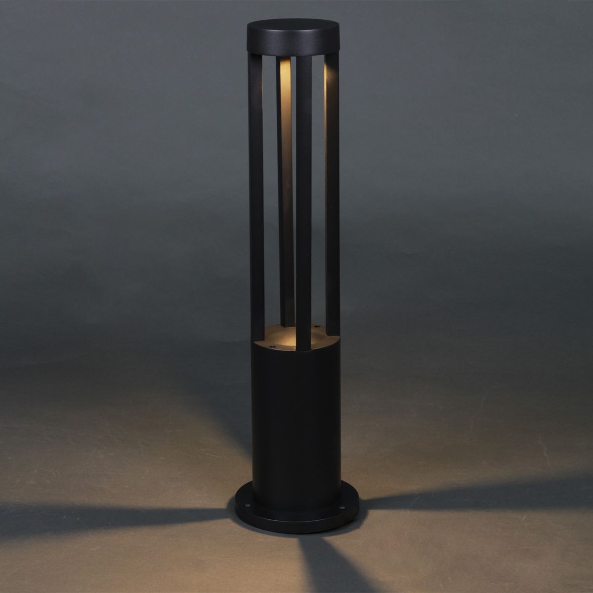 Ландшафтный светодиодный светильник Reluce 09958-0.7-001JH 0,6M LED7W BK RLOS