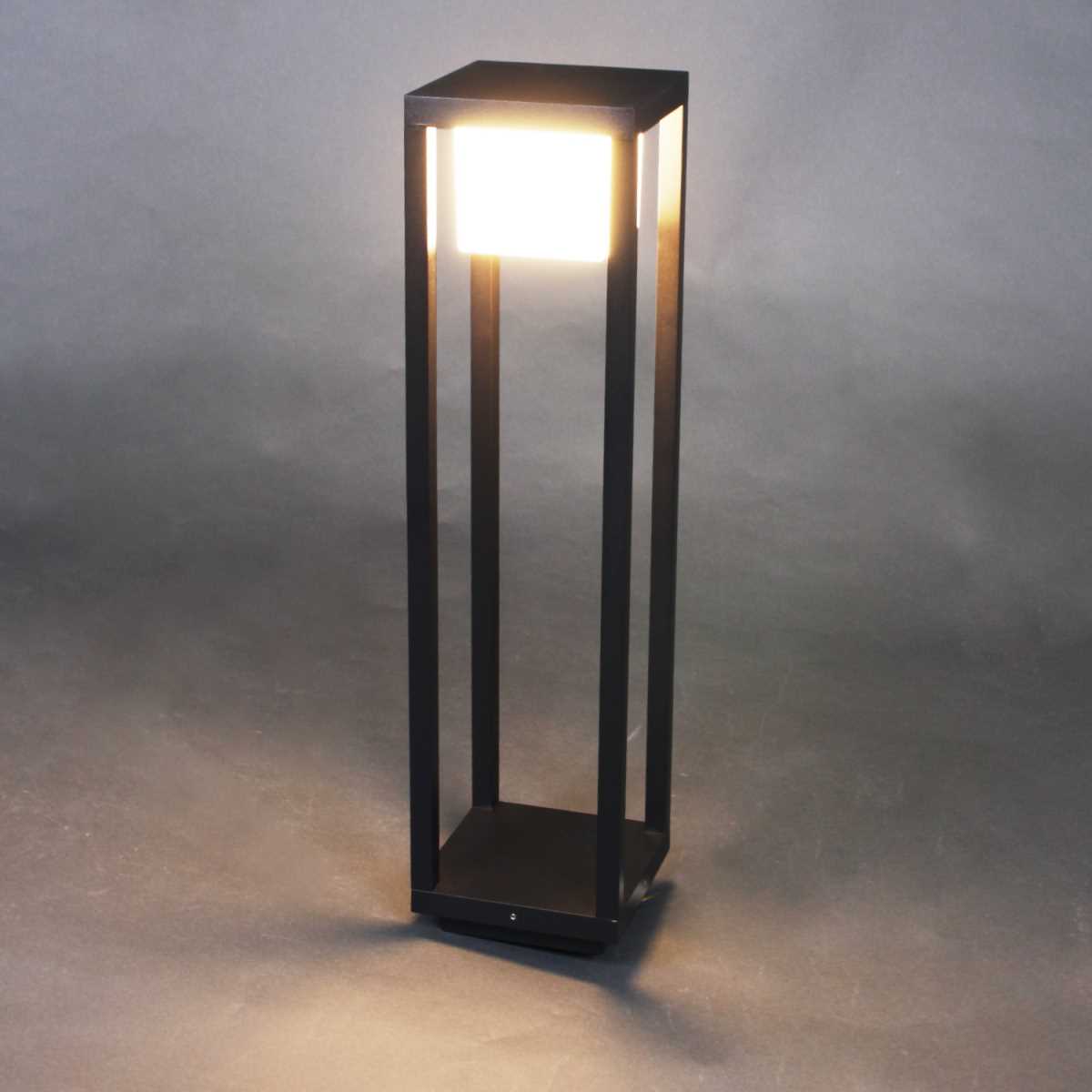 Уличный светильник Reluce 09978-0.7-001JH 0,6M LED12W BK