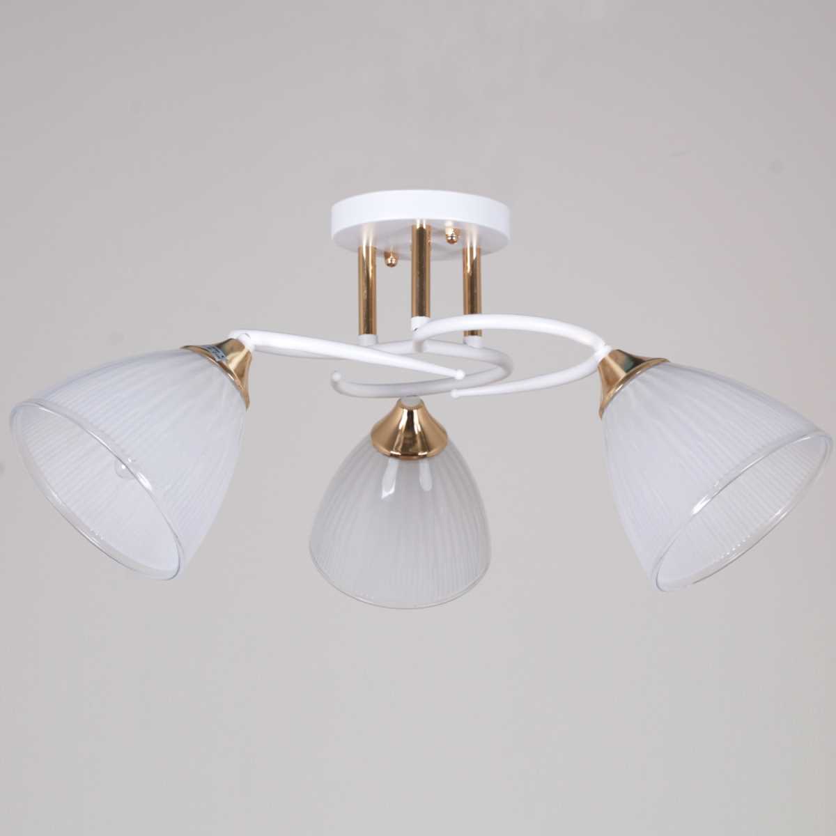 Потолочная люстра Reluce 04360-0.3-03 WH+FG