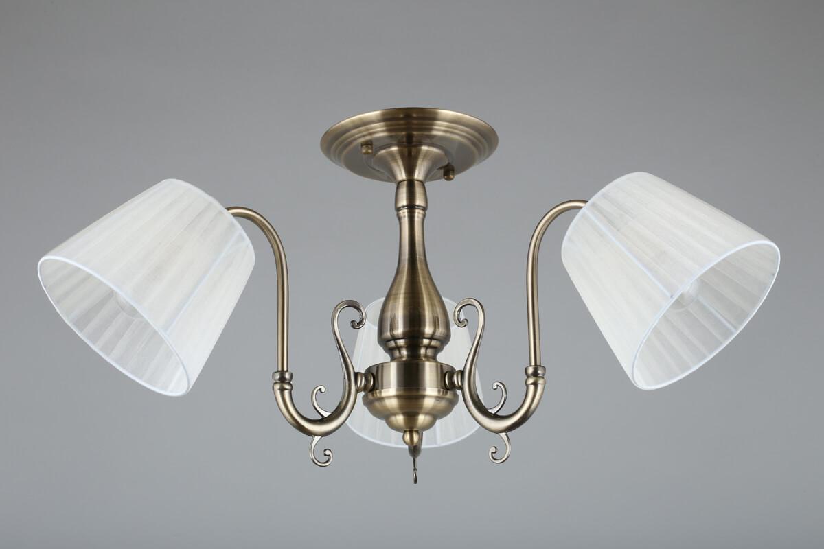 Потолочная люстра Omnilux Leonessa OML-29117-03