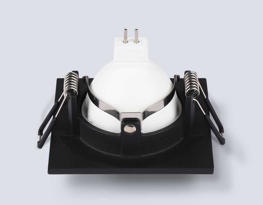 Светильник встраиваемый Ambrella Light TN102818