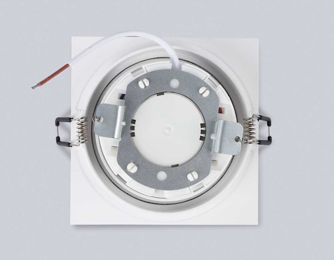 Светильник встраиваемый Ambrella Light TN51803