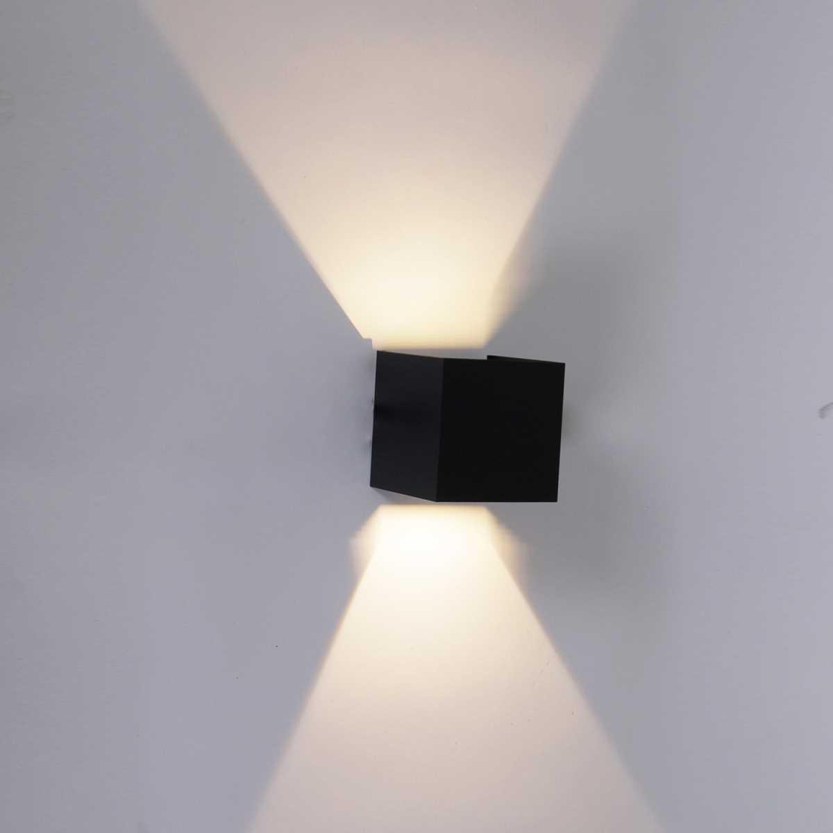 Уличный настенный светильник Reluce 86818-9.2-001KT LED2*5W BK