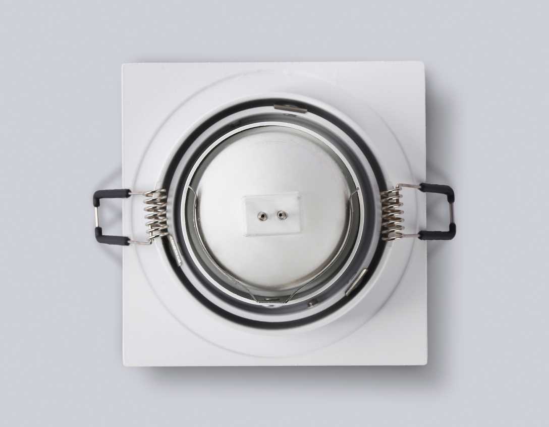 Светильник встраиваемый Ambrella Light TN102826