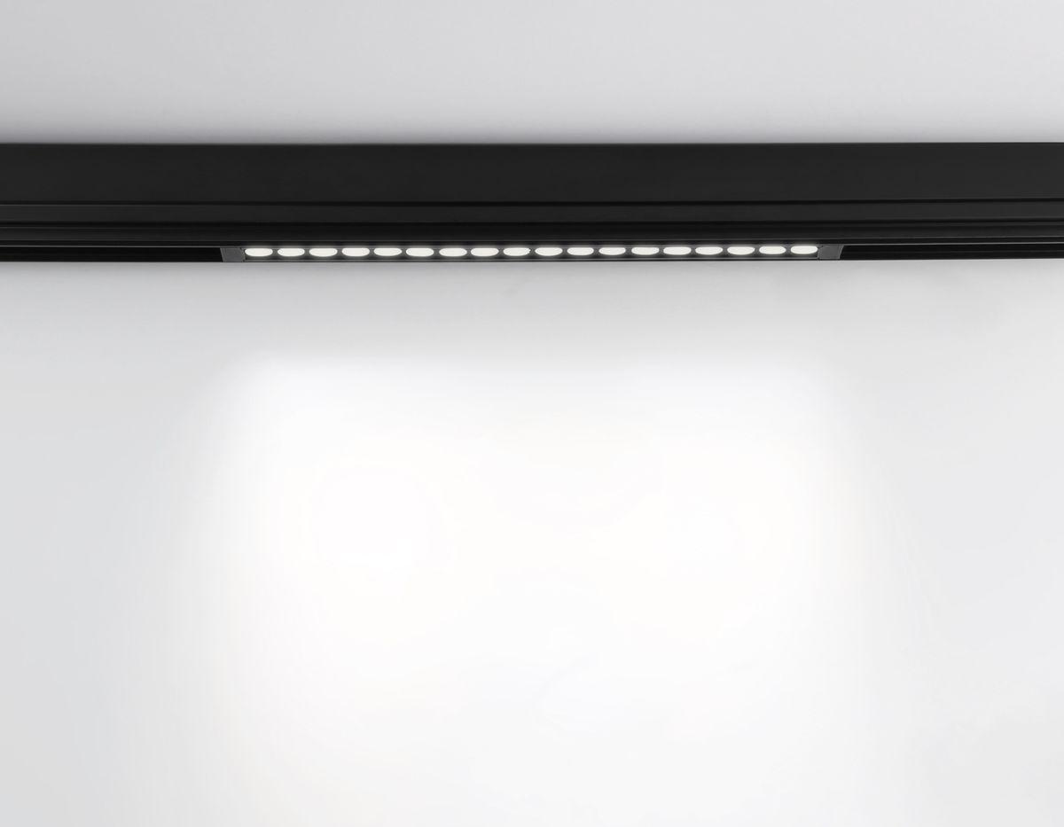 Трековый светодиодный светильник Ambrella Light Track System Magnetic 220V GL1314