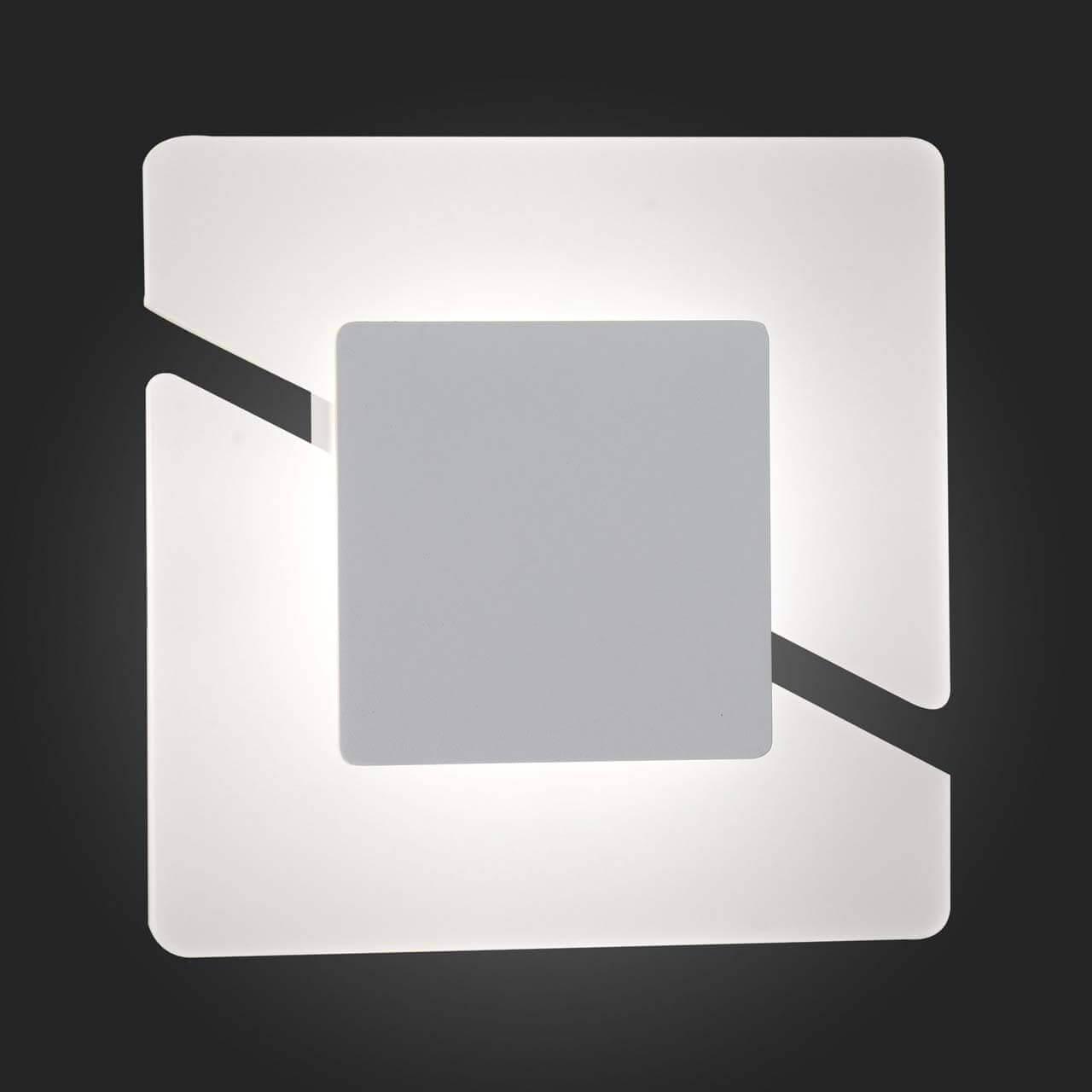 Настенный светодиодный светильник ST Luce SL594.051.01