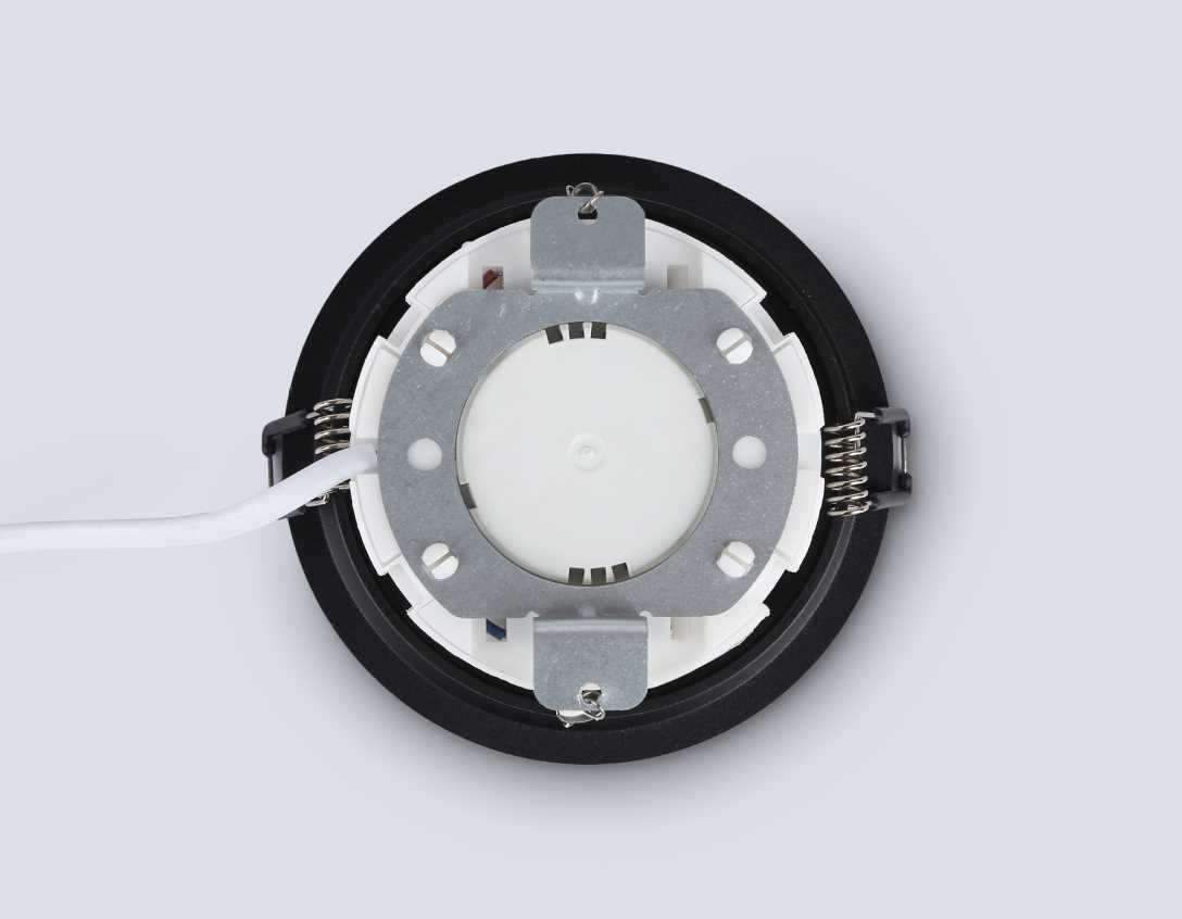 Светильник встраиваемый Ambrella Light TN51811