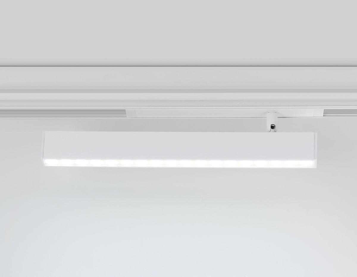 Трековый светодиодный светильник Ambrella Light Track System Magnetic 220V GL1351